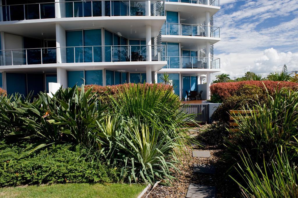 Manta Bargara Hotel Exterior photo